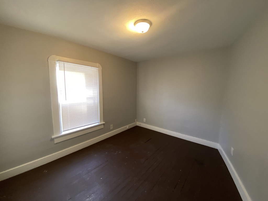 1313 N Olney Street - Photo 8