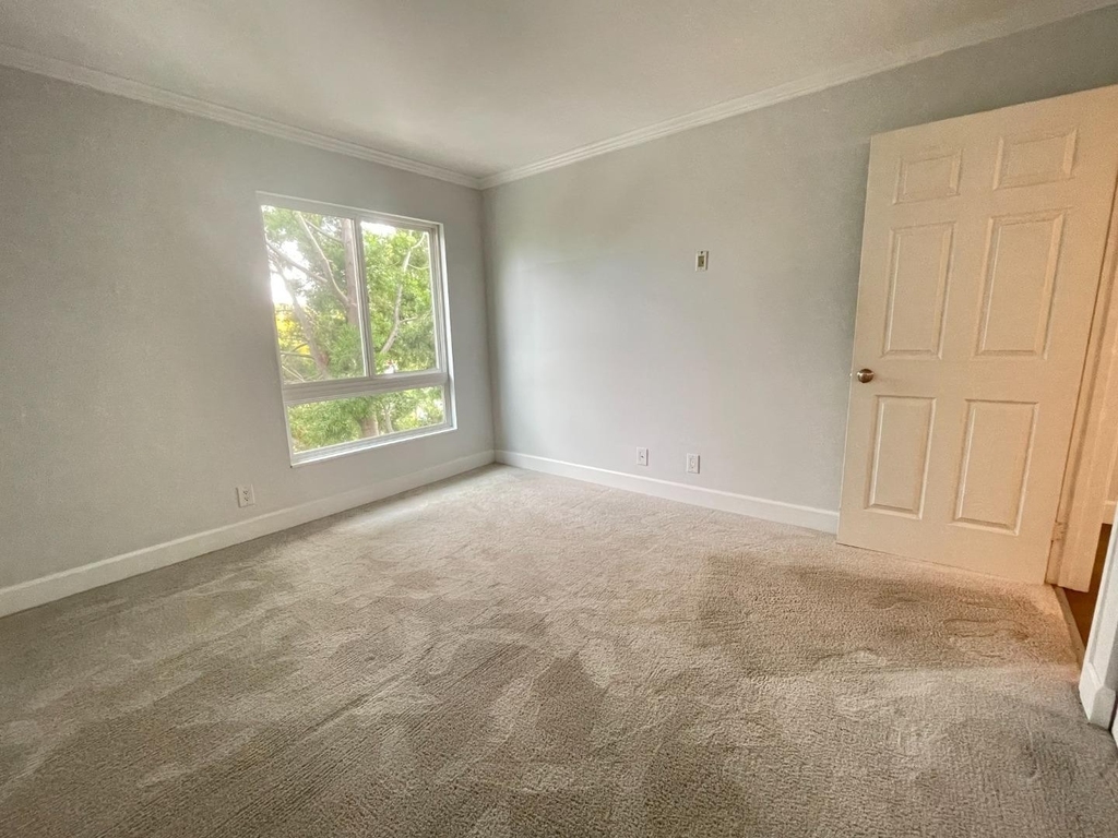 800 N Delaware St 314 - Photo 3