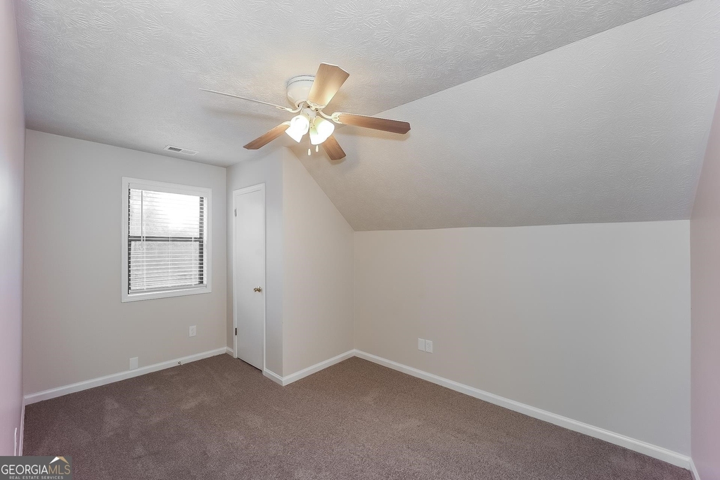 6166 Highview - Photo 12