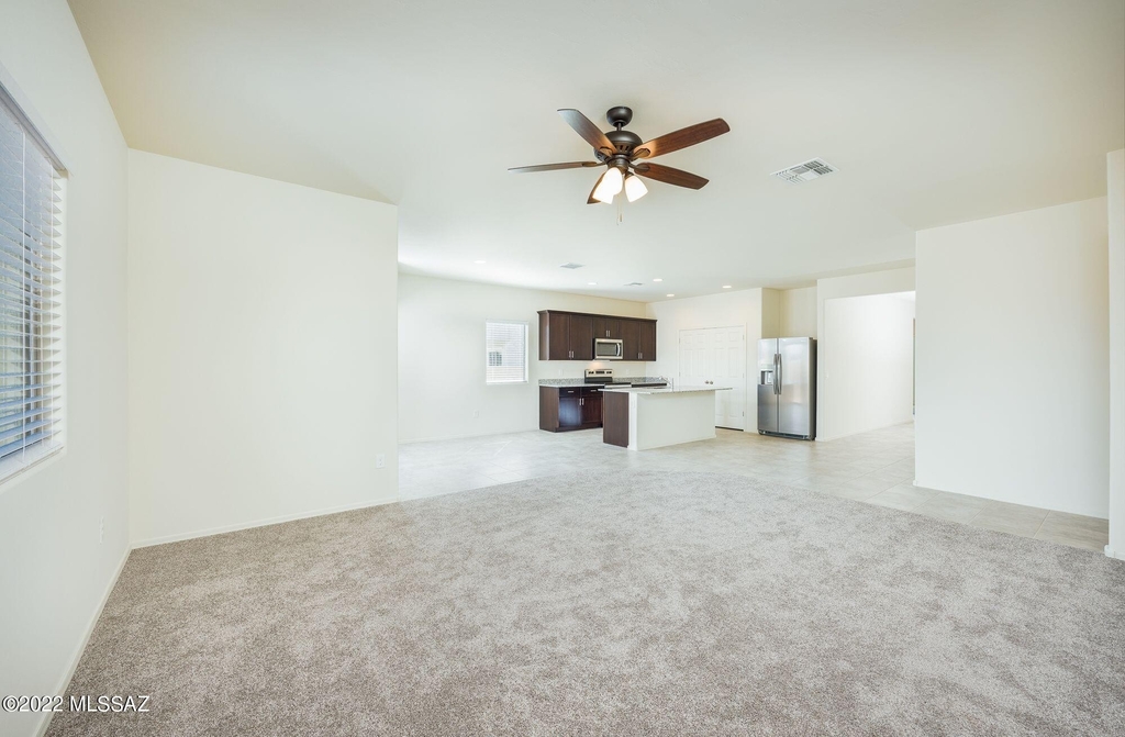 10830 W Claxton Drive - Photo 8