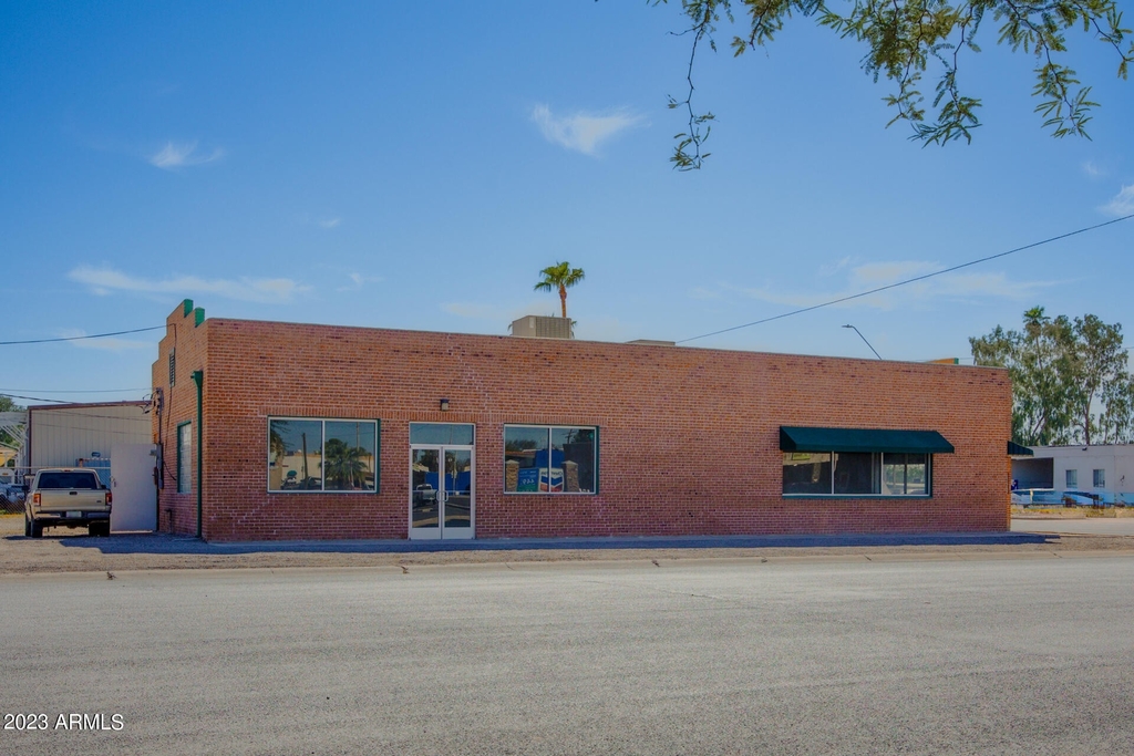 305 S Arizona Boulevard - Photo 12