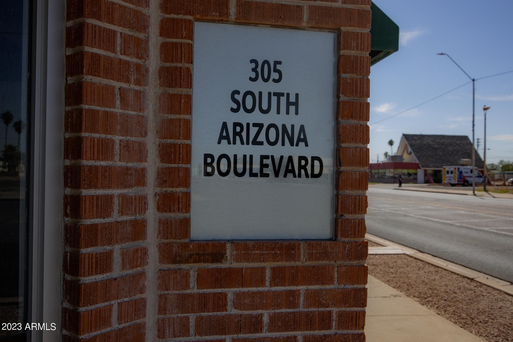 305 S Arizona Boulevard - Photo 20