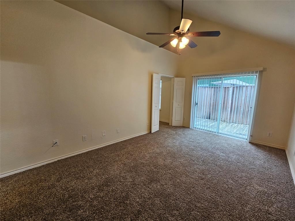 18055 Whispering Gables Lane - Photo 25