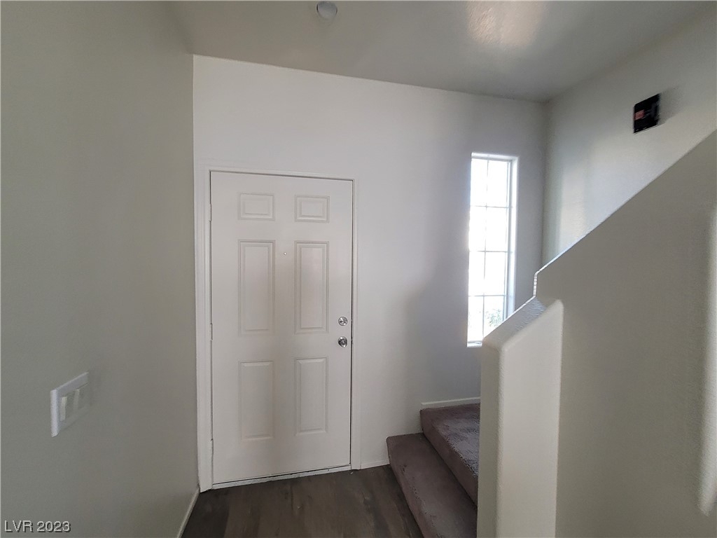 9229 Millikan Avenue - Photo 22