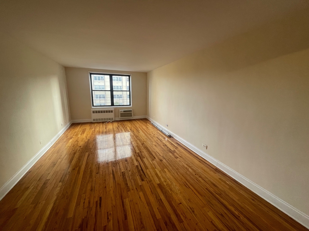 66-25 103rd Street - Photo 4