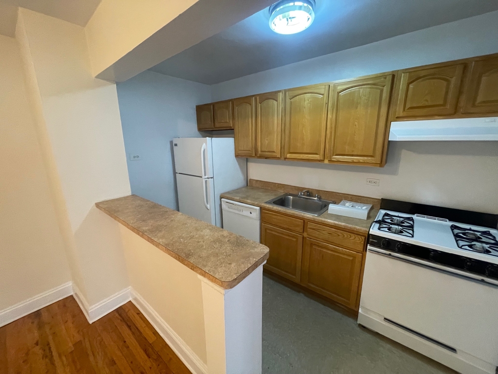 66-25 103rd Street - Photo 10