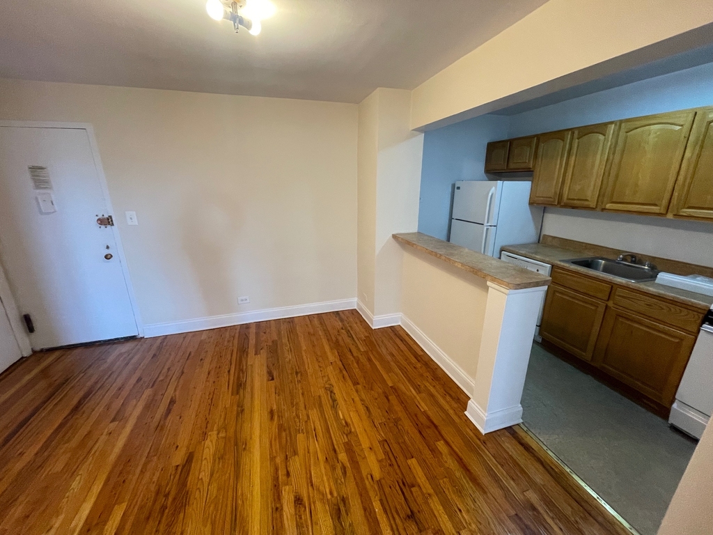 66-25 103rd Street - Photo 9