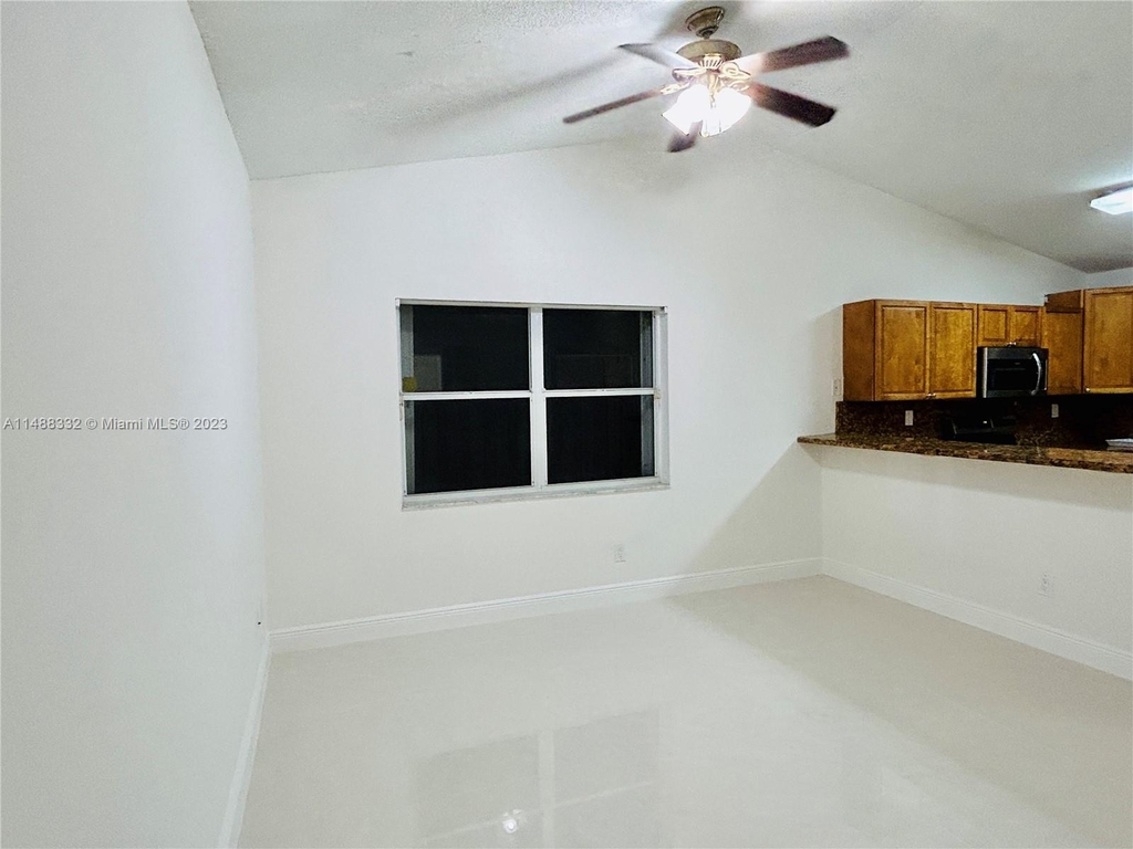 16351 Sw 146th Ct - Photo 9