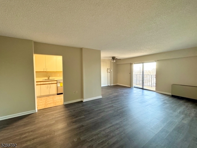 10 N Wood Ave Unit 708 - Photo 3