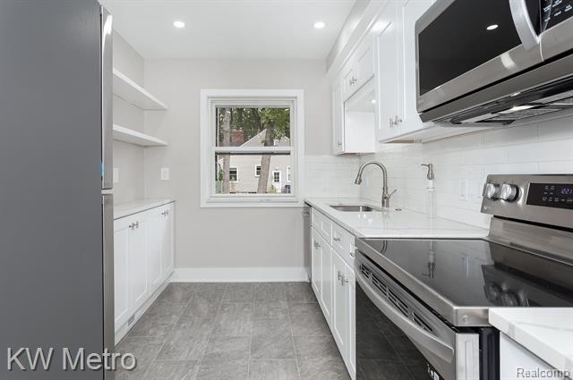 820 E 5th Street - Photo 10