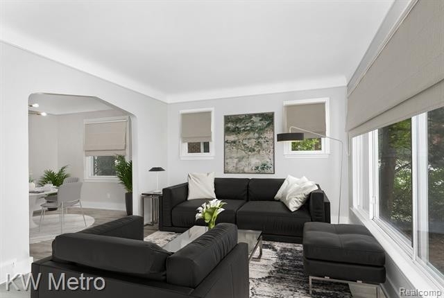 820 E 5th Street - Photo 4
