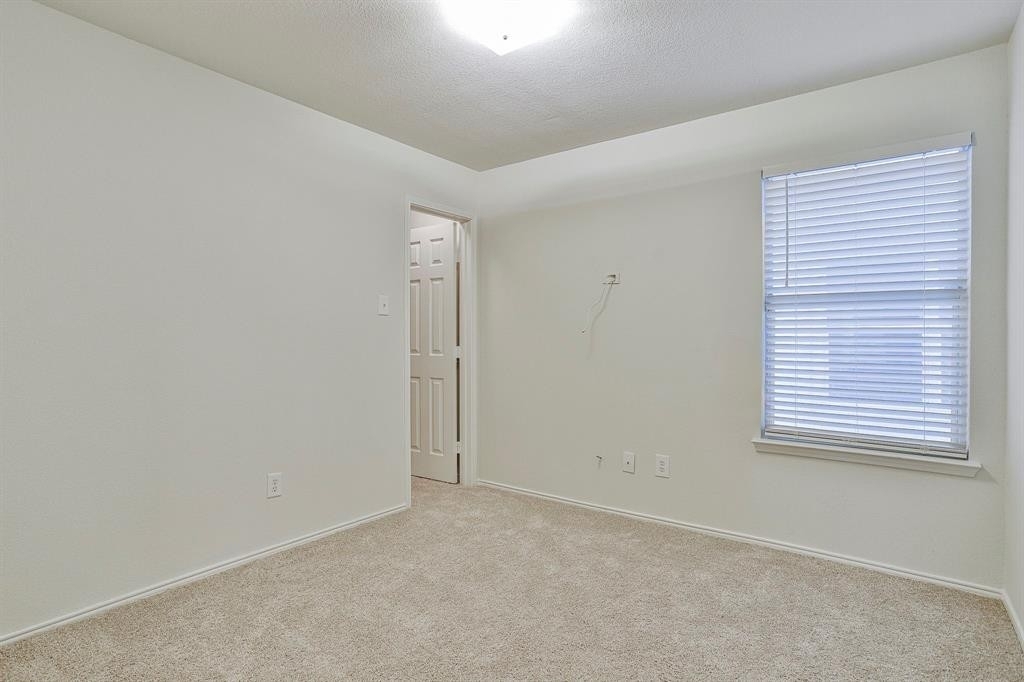 2701 Lynx Lane - Photo 19