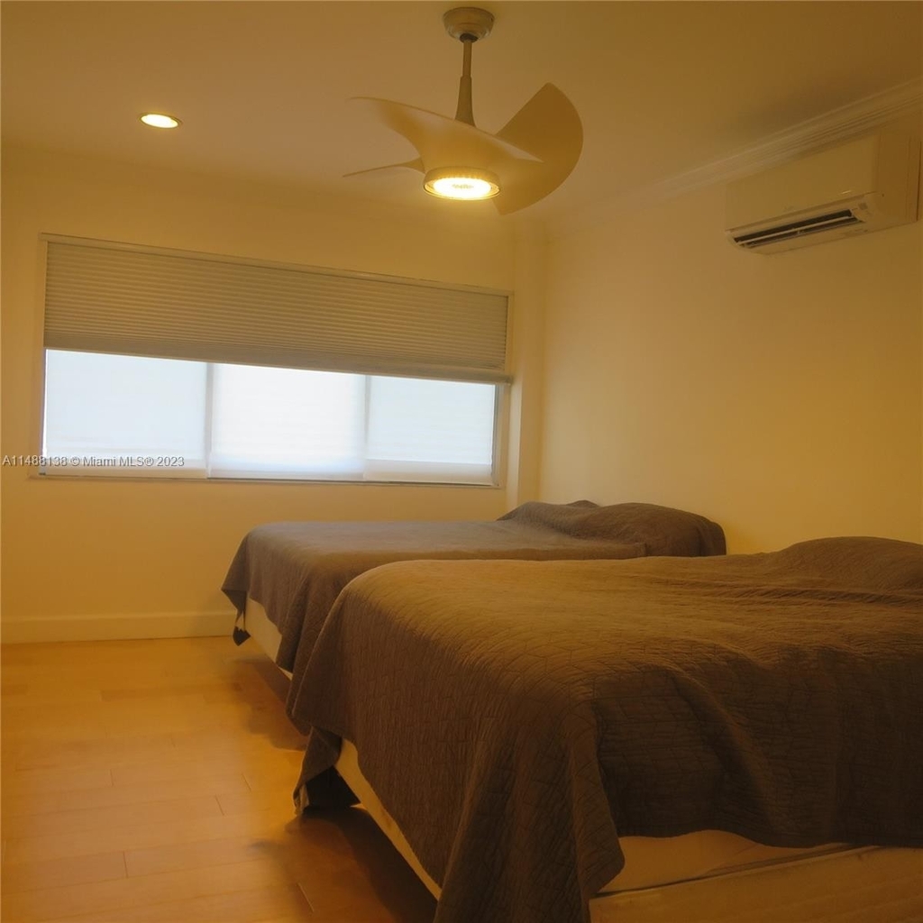 10190 Collins Ave - Photo 17