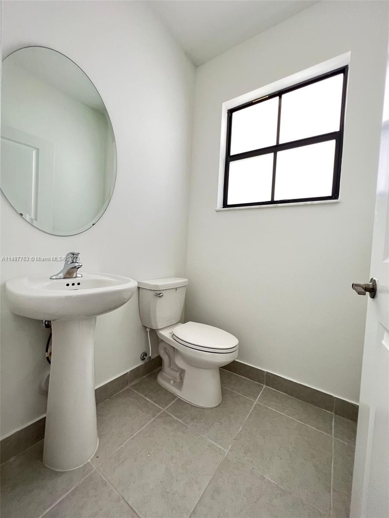 12765 Sw 234th Ter - Photo 17