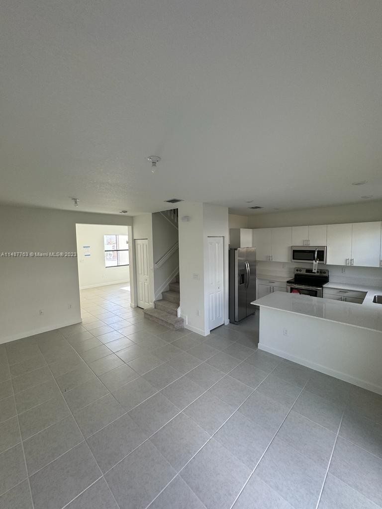 12765 Sw 234th Ter - Photo 5