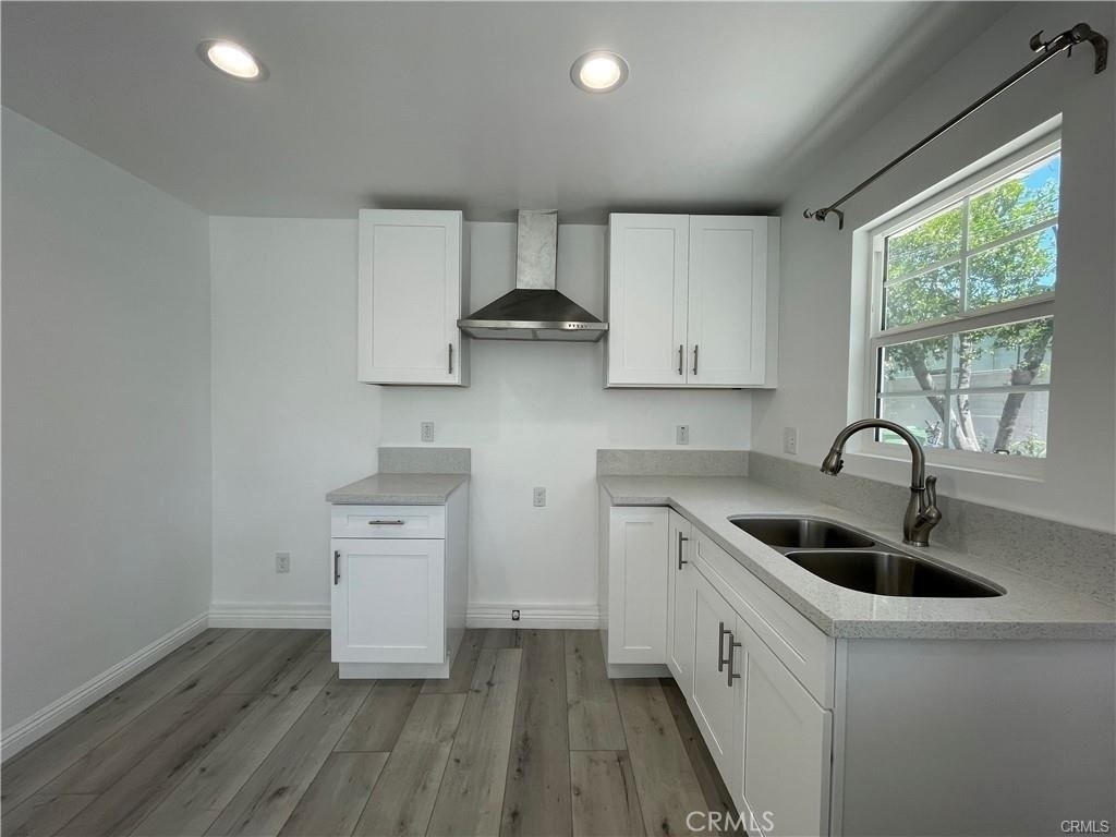 12676 Lull Street - Photo 3