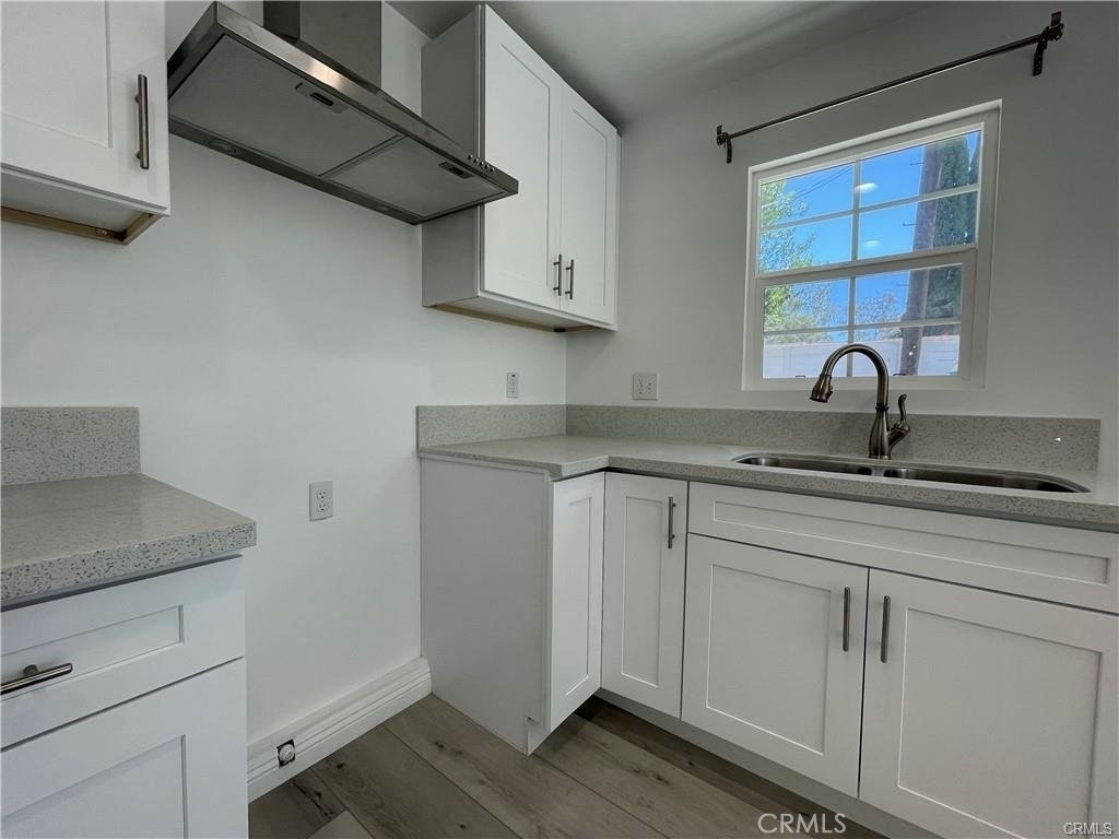 12676 Lull Street - Photo 5