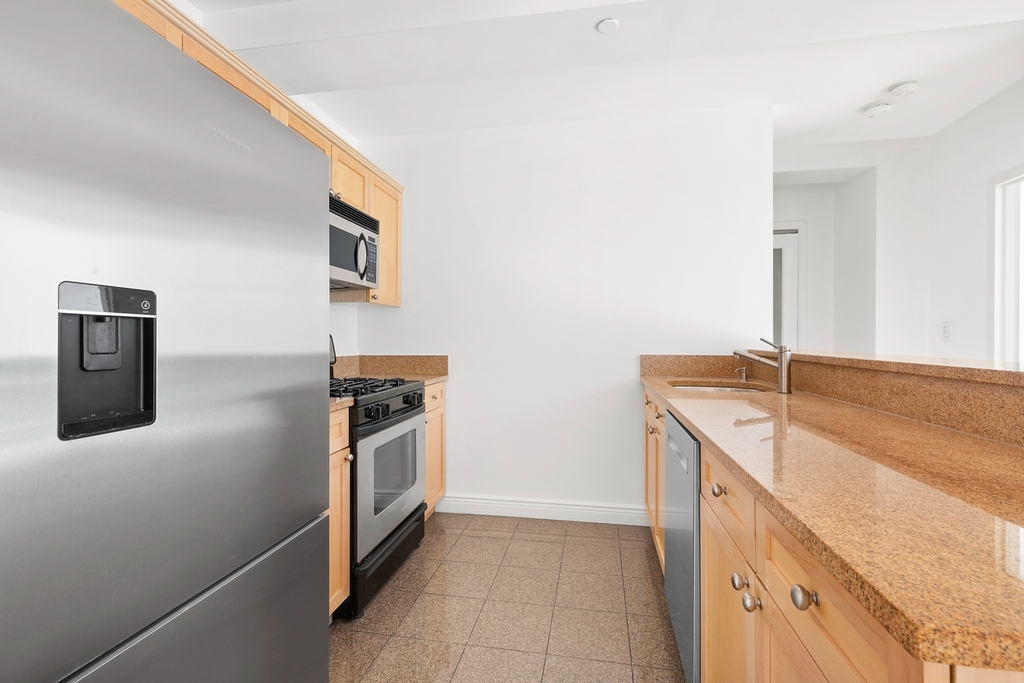 435 East 76th Street - Photo 1