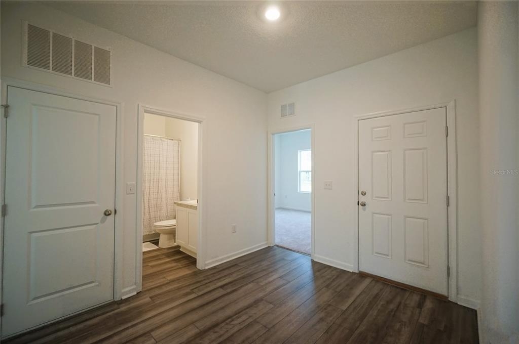 2211 Harris Hawk Avenue - Photo 3