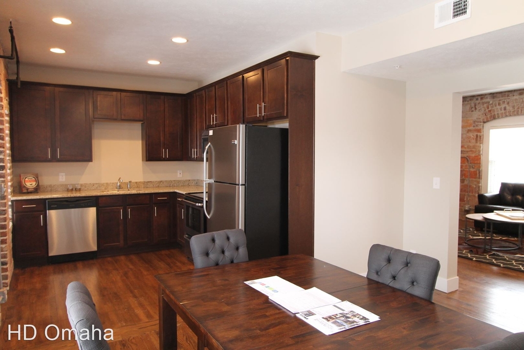 1148 Park Ave. - Photo 11