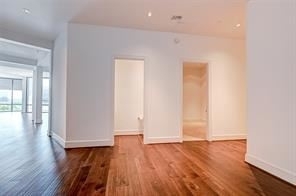 1409 Post Oak Blvd Unit 802 - Photo 3