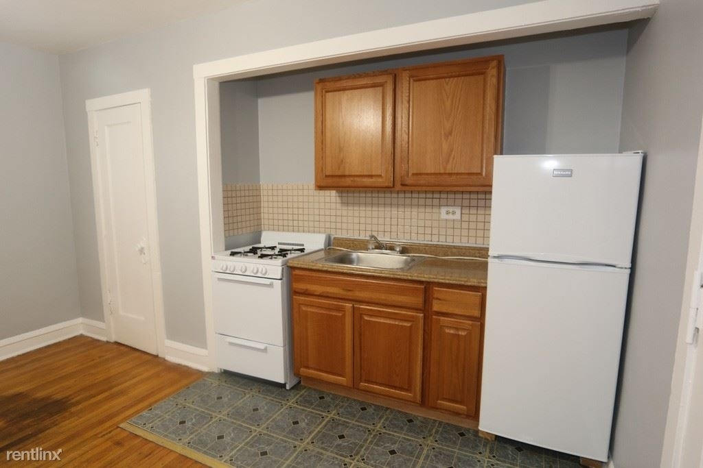 4604 N. Beacon, Unit C-4 - Photo 3