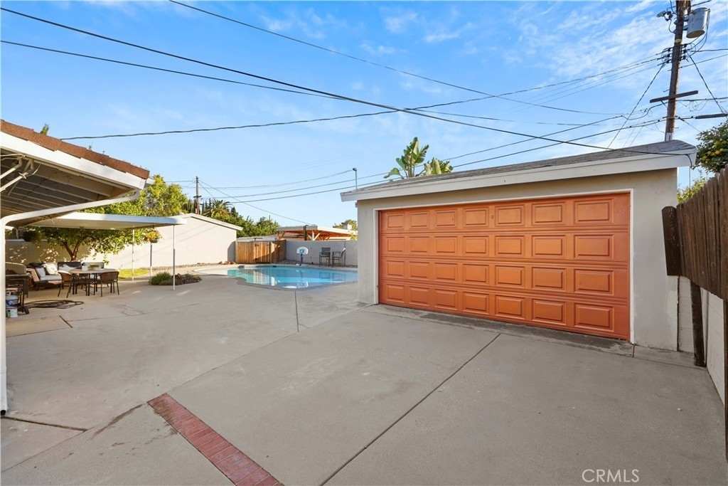 20448 Eccles Street - Photo 36