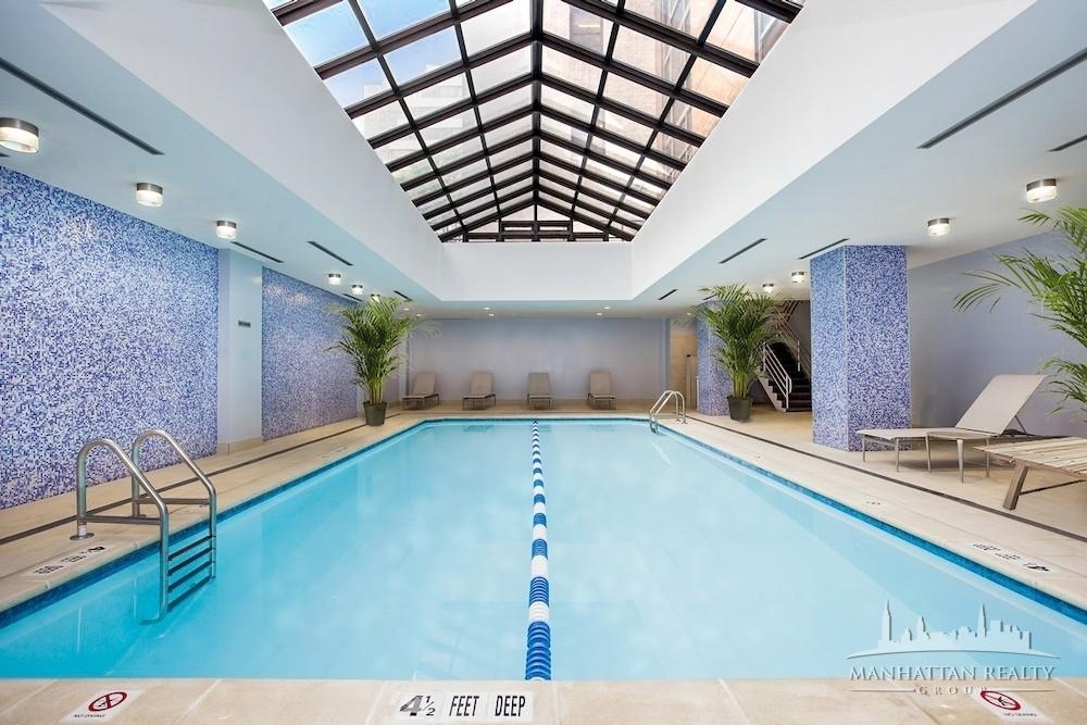 West 37th Street - Photo 5