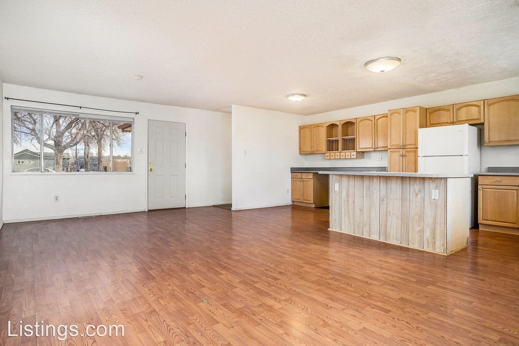 2317 Cheyenne Ave - Photo 1