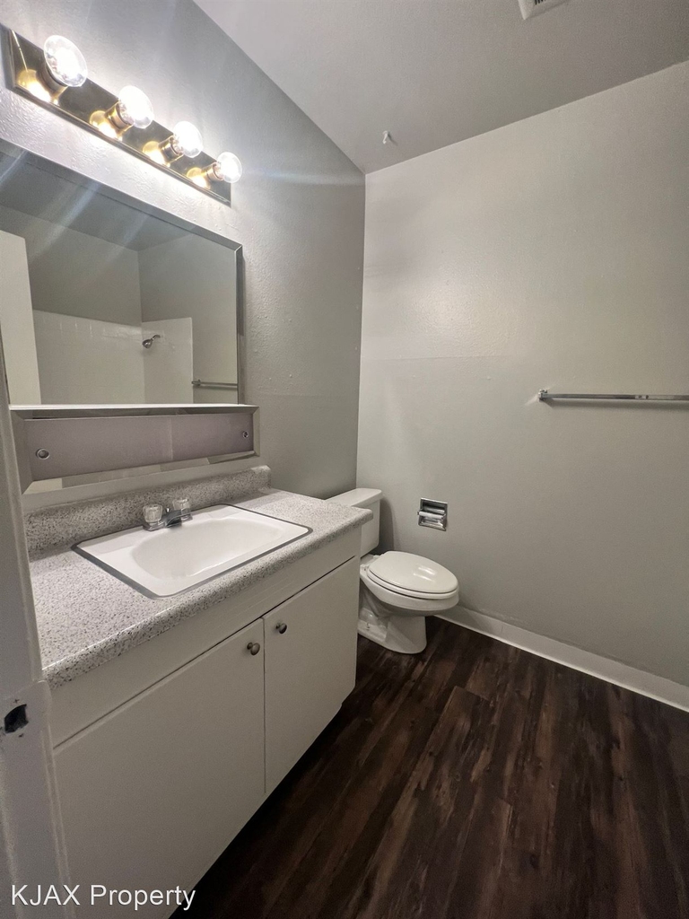 2760 Corabel Lane - Photo 5