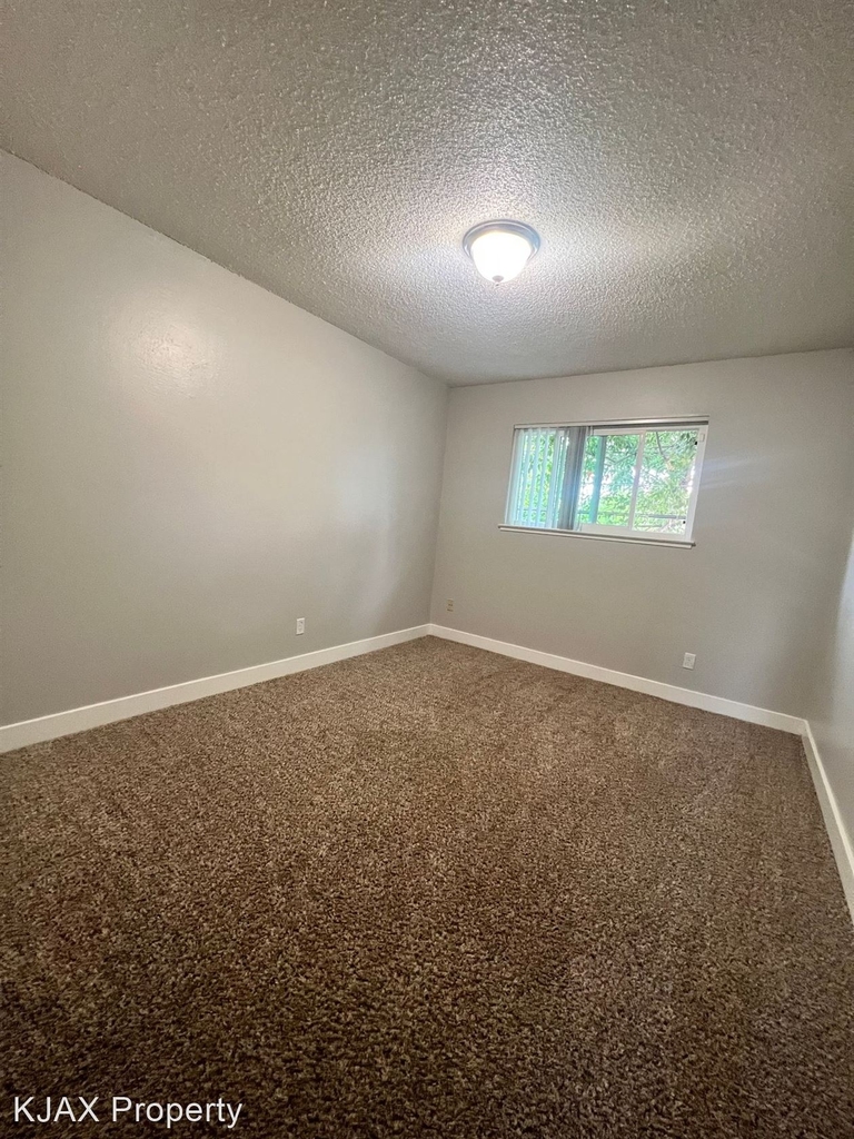 2760 Corabel Lane - Photo 9