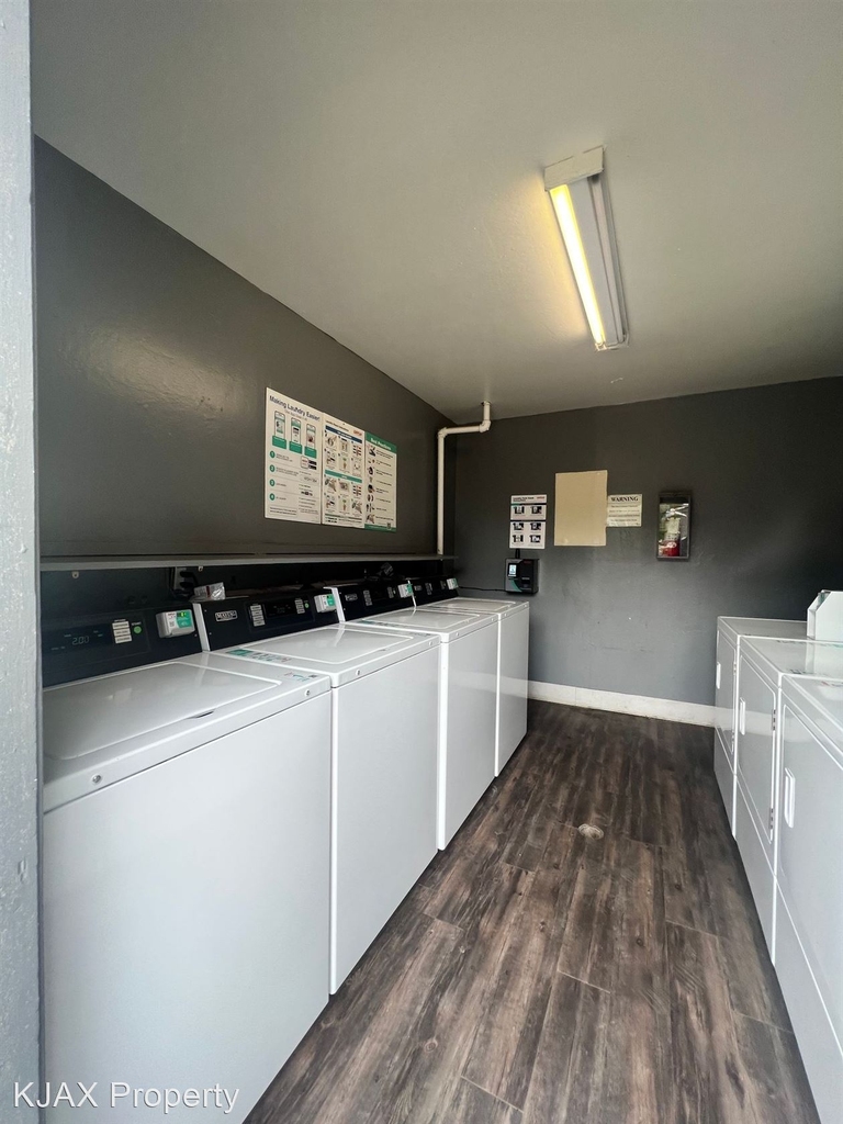 2760 Corabel Lane - Photo 4
