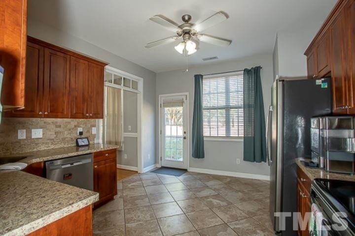 112 Ogletown Court - Photo 6