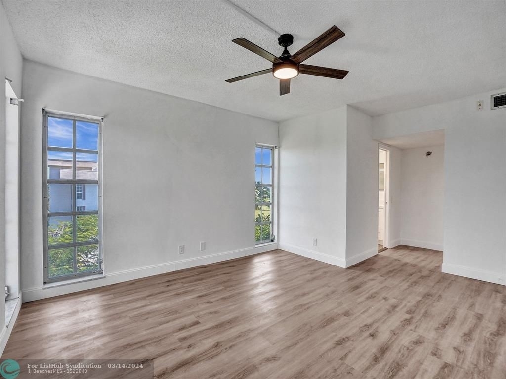 3000 N Palm Aire Dr - Photo 14