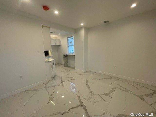 450 5th Avenue - Photo 2