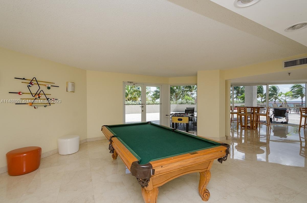 6767 Collins Ave - Photo 24