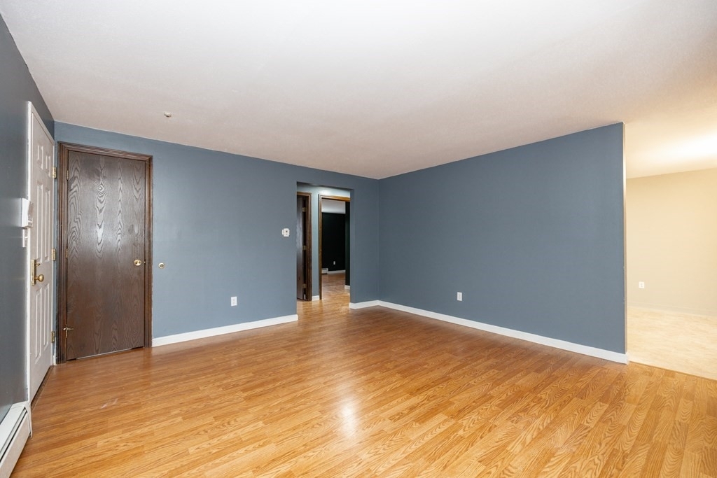 2210 Skyline Dr - Photo 5