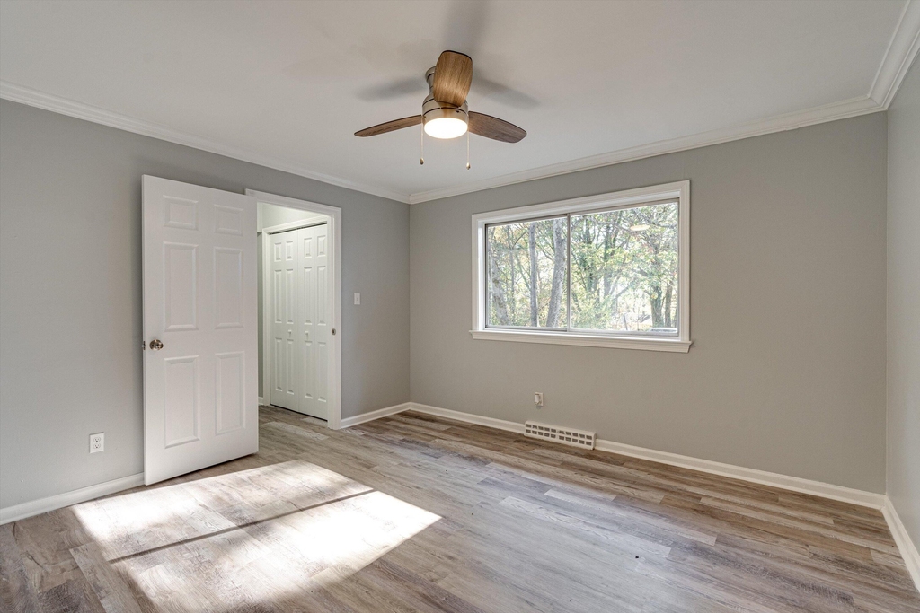 4212 Rogers Rd - Photo 17