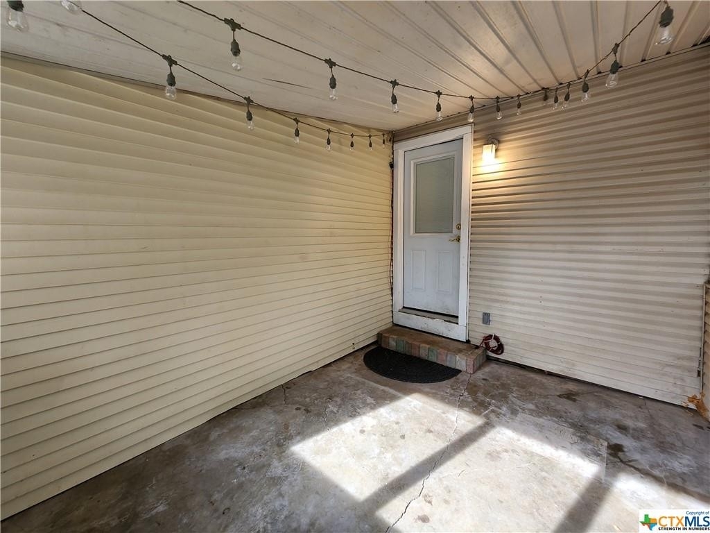 1349 W Bridge Street - Photo 35