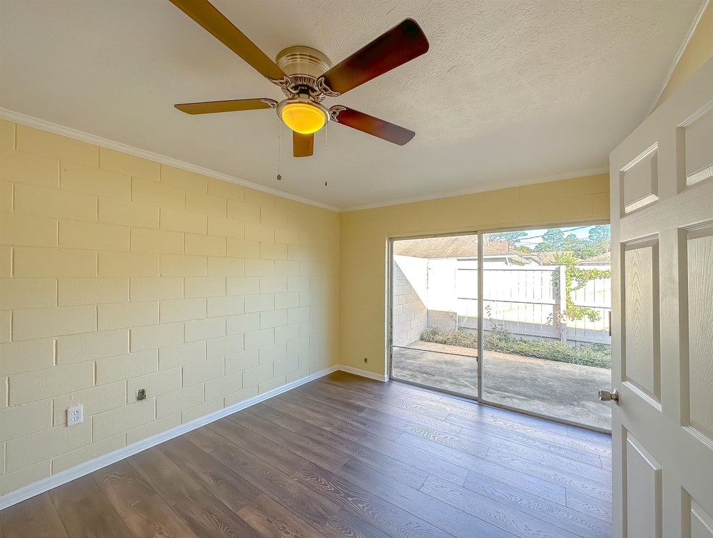 2241 W Pensacola Street - Photo 20