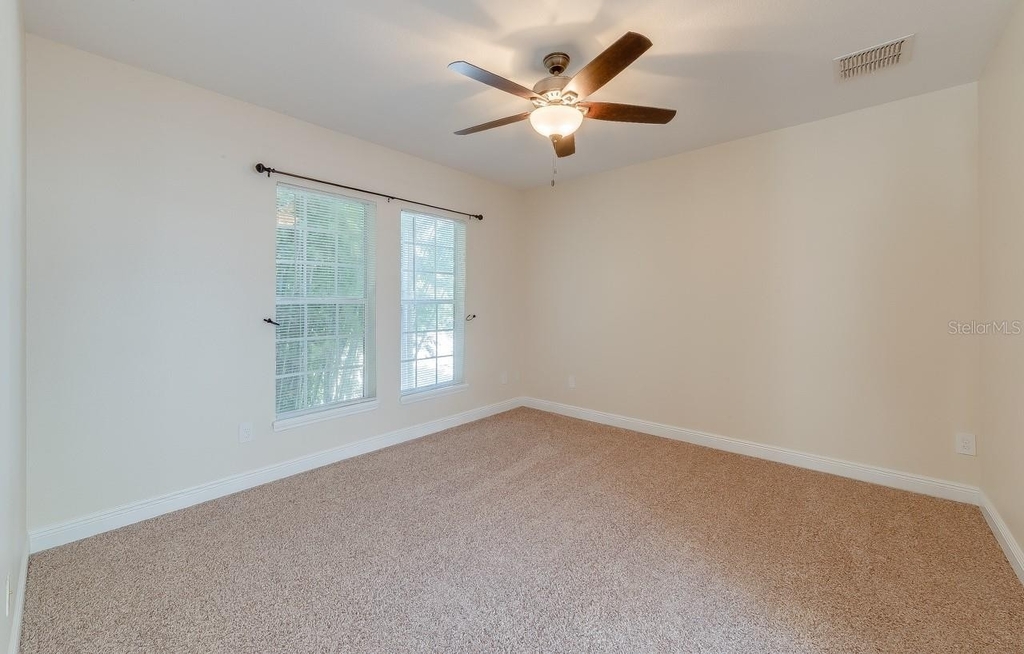 1036 N Shine Avenue - Photo 15