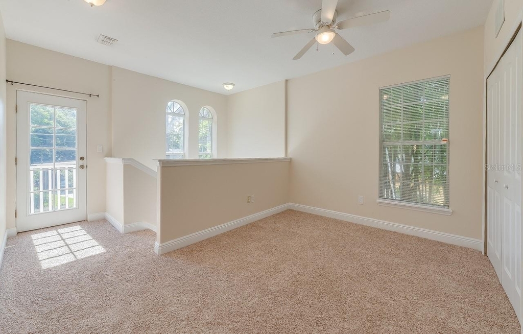 1036 N Shine Avenue - Photo 12