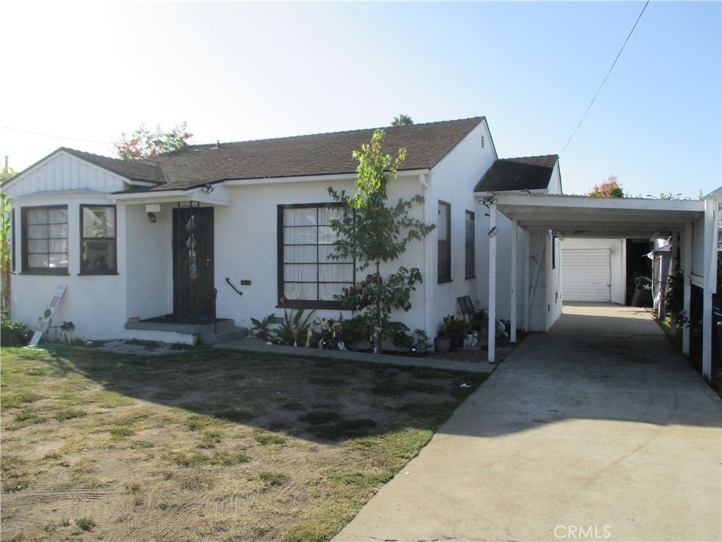 424 E Arbor Vitae Street - Photo 11