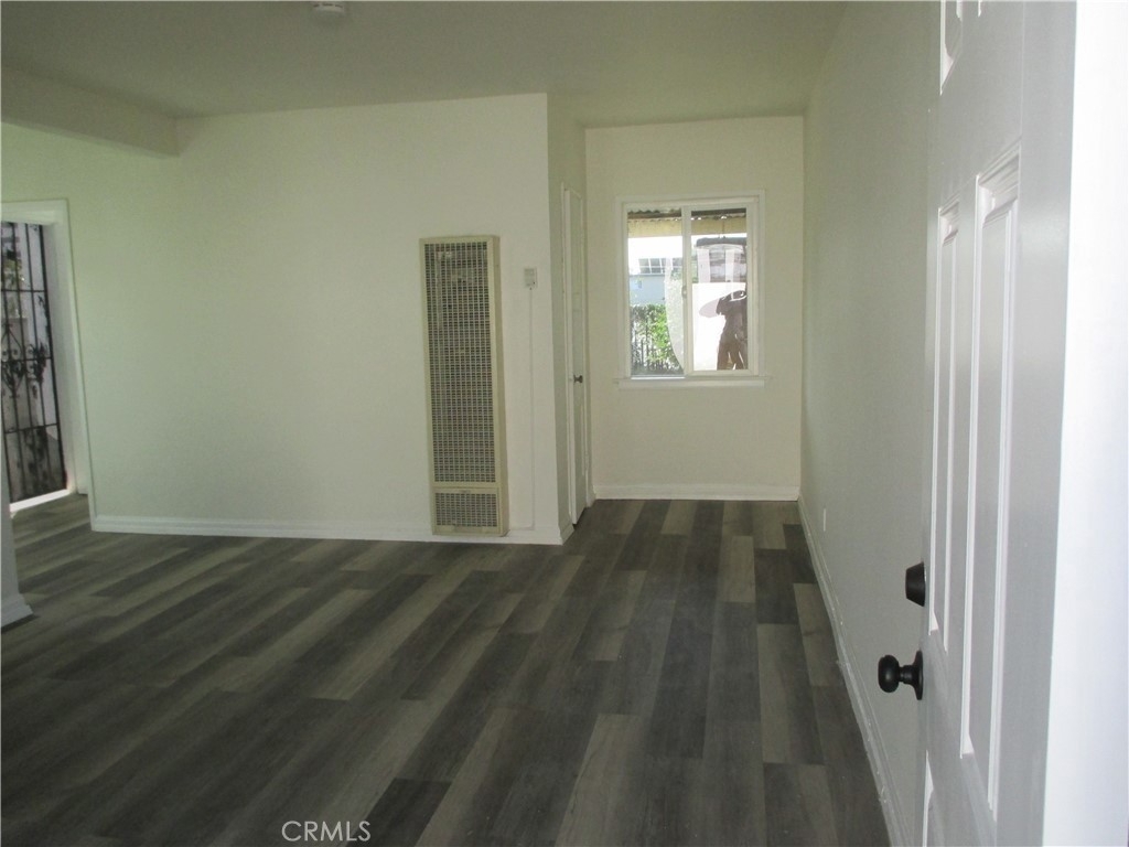 424 E Arbor Vitae Street - Photo 1