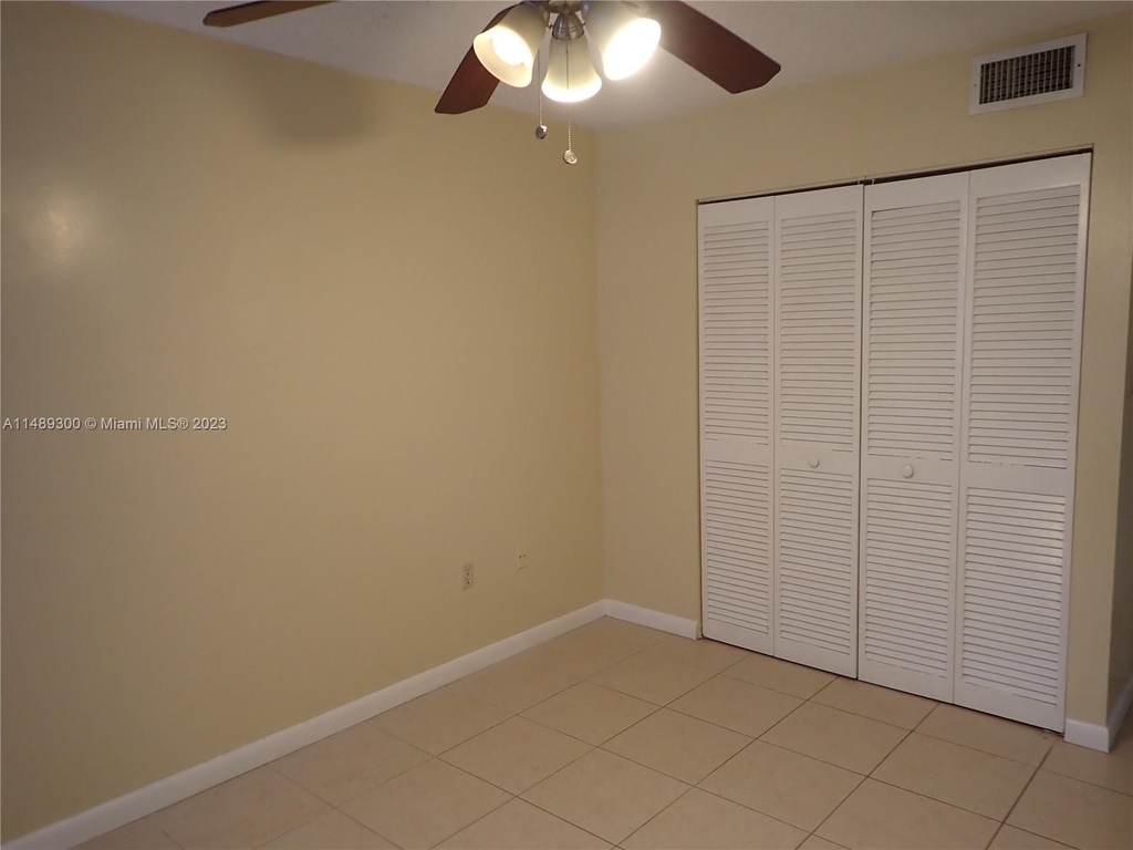 621 Sw 113th Way - Photo 17