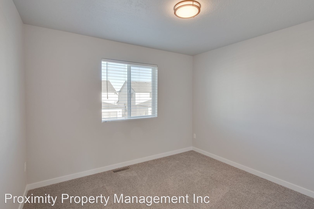 331 S. Fritts Avenue - Photo 17