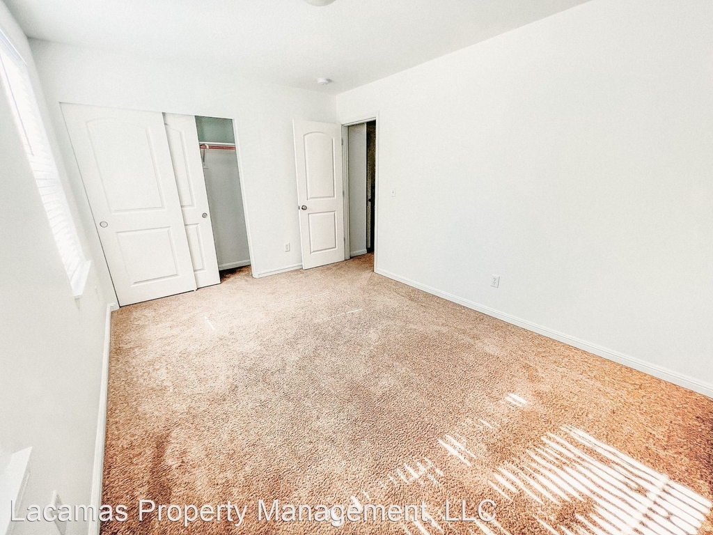 600 Ne 145th St. - Photo 24