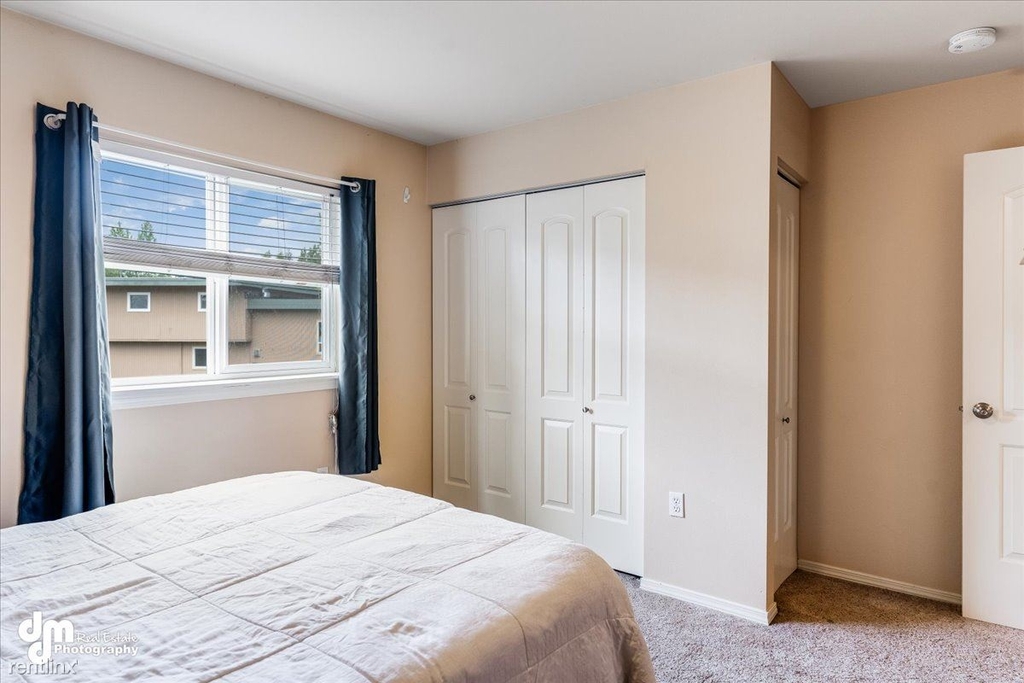 3725 East 43rd Place - Photo 11