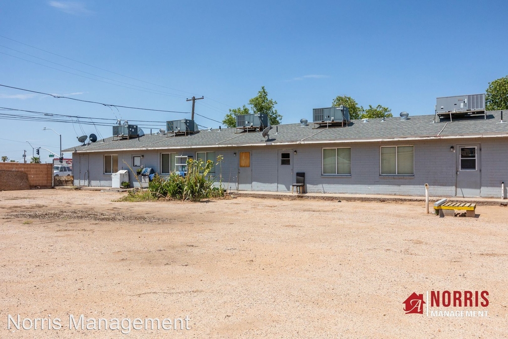 710 N Olive Ave - Photo 13