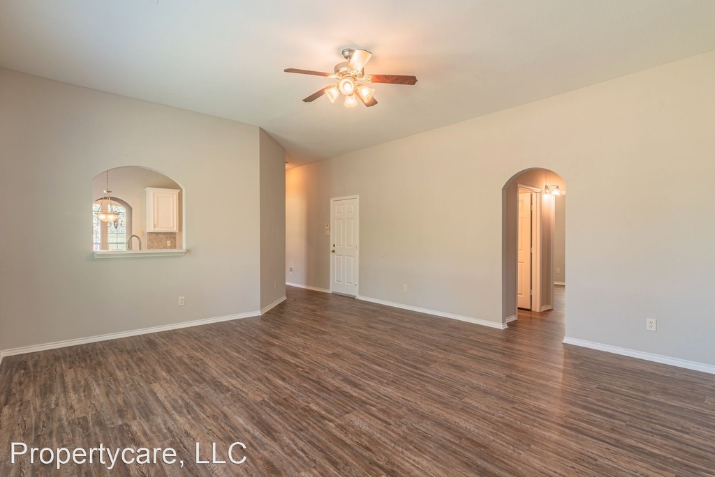 16523 Brightling Ln. - Photo 4